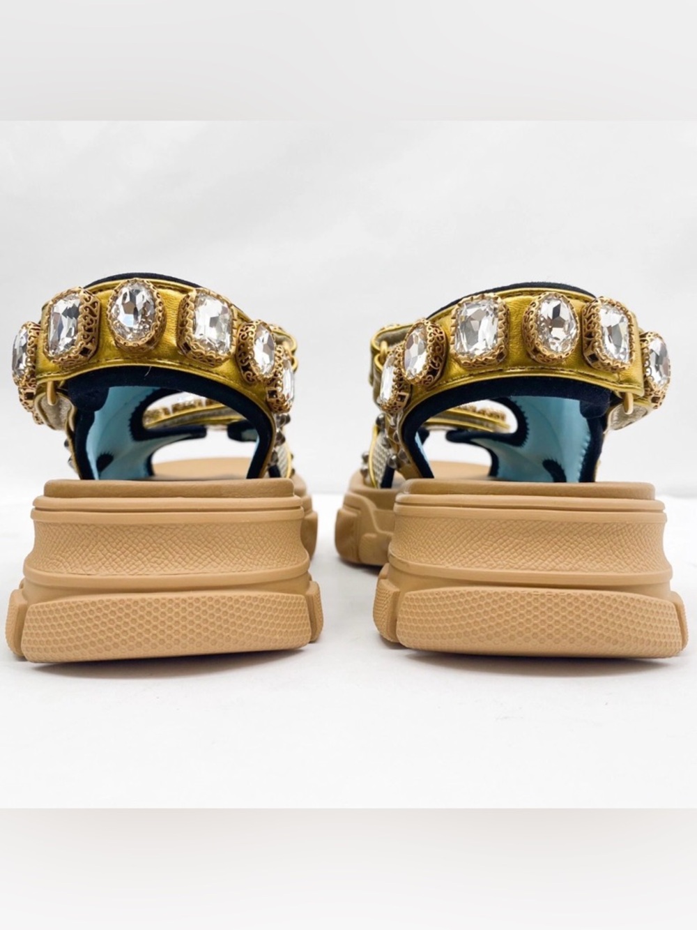 Gucci Aguru crystal embellished level sandal. - Picture 6 of 7